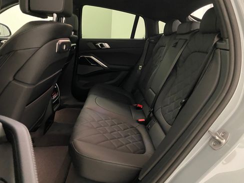 New 2026 BMW X6 xDrive40i w/ Climate Comfort Package image 13
