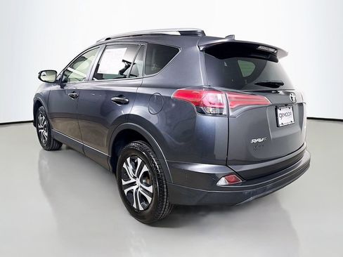 Certified 2016 Toyota RAV4 LE image 5