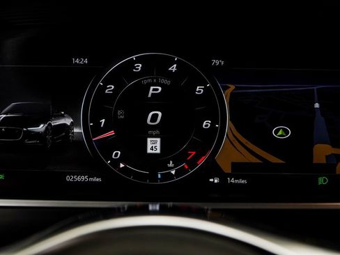 Used 2021 Jaguar F-TYPE R-Dynamic image 31