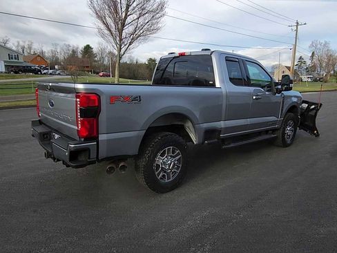 Used 2023 Ford F350 Lariat w/ FX4 Off-Road Package image 8
