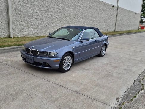 Used 2005 BMW 325Ci Convertible RWD image 2