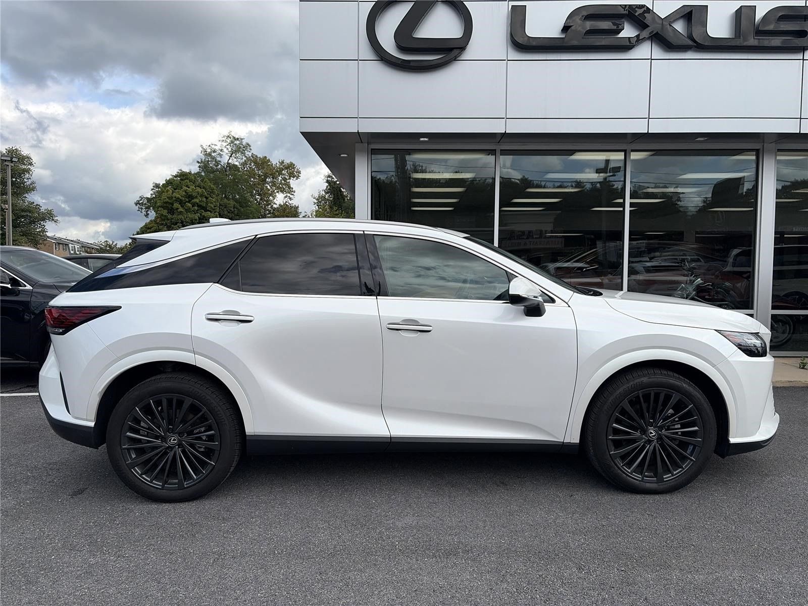 Used 2025 Lexus RX 350 Premium AWD/4WD image 6