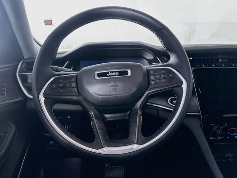 Used 2024 Jeep Grand Cherokee Limited 4xe w/ MOPAR Finishing Package AWD/4WD image 18