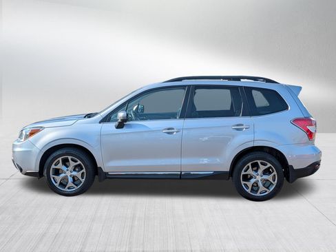 Used 2015 Subaru Forester 2.5i Touring w/ Eyesight & Navigation System AWD/4WD image 4