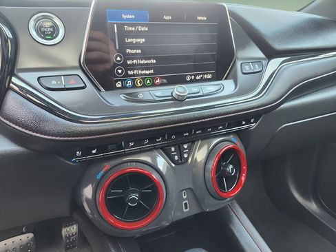 Used 2021 Chevrolet Blazer RS w/ Enhanced Convenience Package image 14