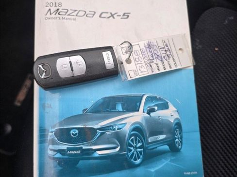 Used 2018 MAZDA CX-5 Sport AWD/4WD image 22