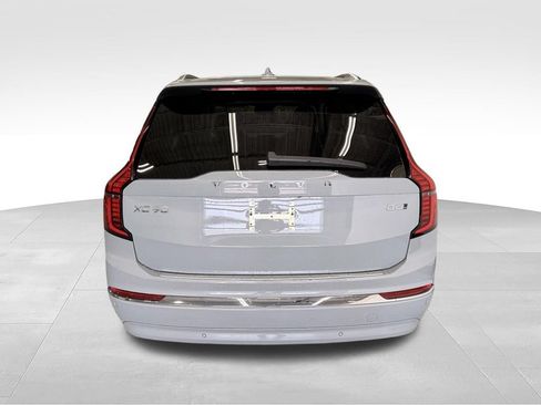 Used 2026 Volvo XC90 B6 Plus AWD/4WD image 4