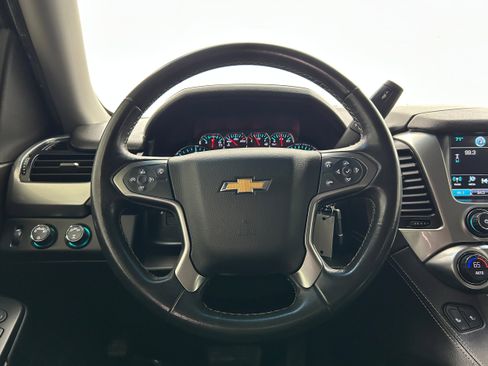 Used 2019 Chevrolet Tahoe LT AWD/4WD image 12