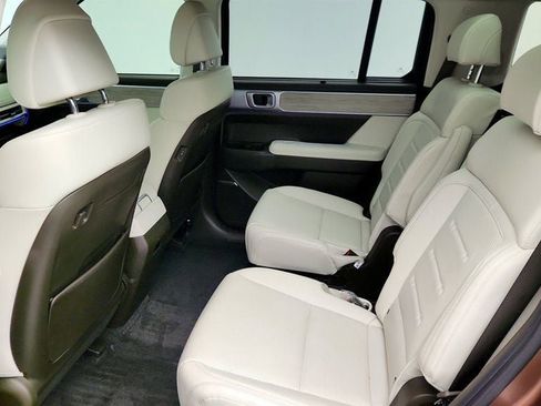 Used 2025 Hyundai Santa Fe Calligraphy AWD/4WD image 22