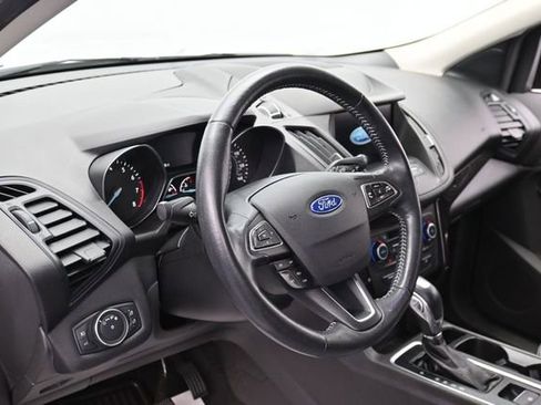 Certified 2019 Ford Escape SE FWD image 15