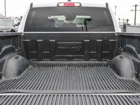Used 2024 RAM 1500 Laramie AWD/4WD image 26