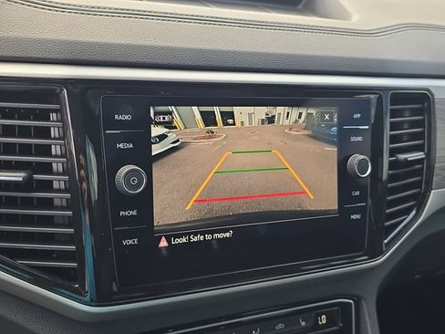 Used 2023 Volkswagen Atlas Cross Sport SE w/ Panoramic Sunroof Package AWD/4WD image 25