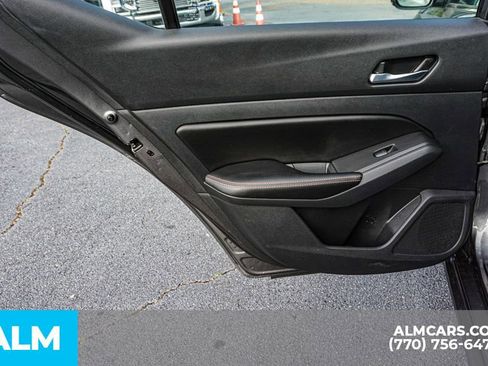 Used 2022 Nissan Altima 2.5 SR w/ Midnight Edition Package image 48