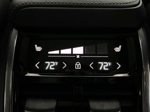 Used 2022 Volvo XC60 B5 Inscription w/ Climate Package AWD/4WD image 29