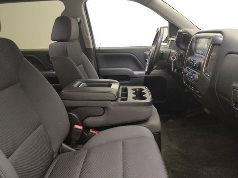 Used 2018 Chevrolet Silverado 1500 LT w/ Texas Edition image 21