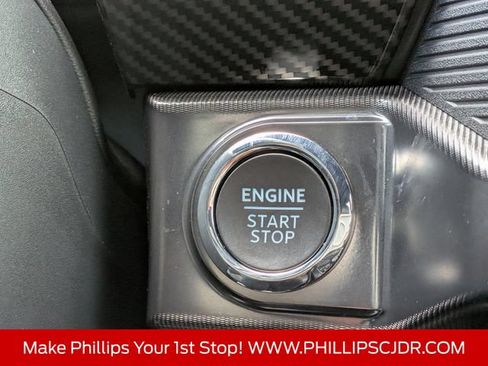 Used 2025 Ford F150 Raptor AWD/4WD image 28