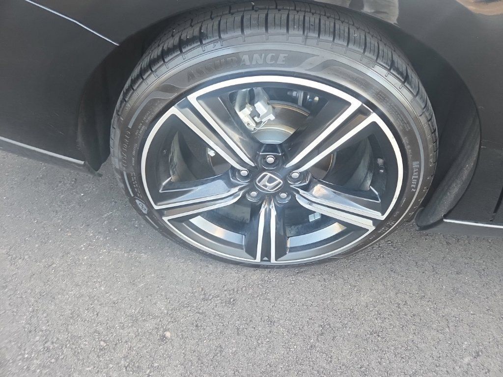 Used 2025 Honda Accord Sport image 17