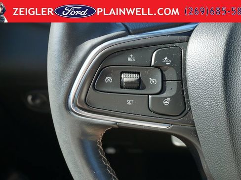 Used 2023 Buick Encore GX Essence w/ Experience Buick Package AWD/4WD image 25