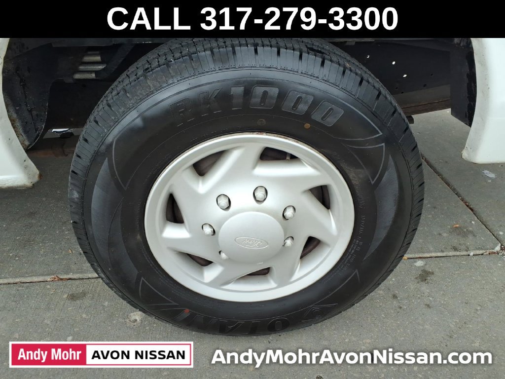 Used 2009 Ford E-350 and Econoline 350 XLT RWD image 15