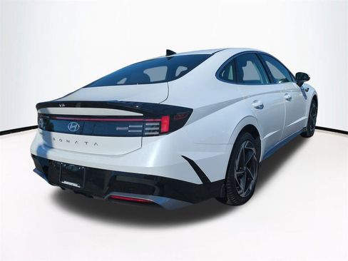 New 2026 Hyundai Sonata SEL image 5