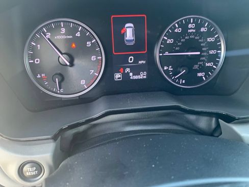 Used 2024 Subaru Outback Premium AWD/4WD image 4