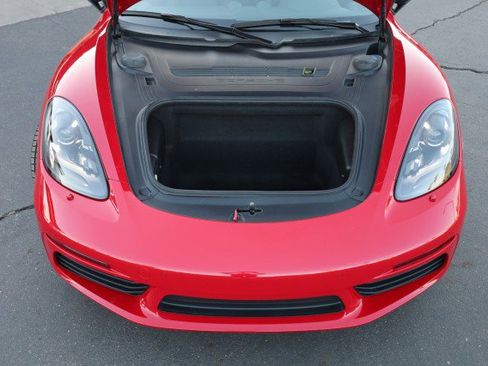 Used 2019 Porsche 718 Cayman RWD image 44
