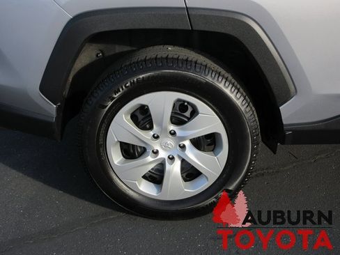 Certified 2020 Toyota RAV4 LE image 4