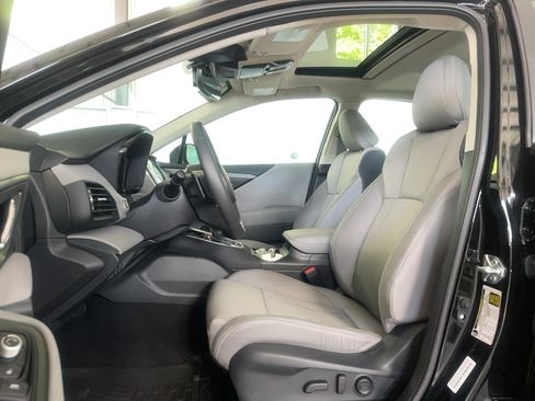 Used 2025 Subaru Legacy Premium w/ Popular Package #1 AWD/4WD image 6