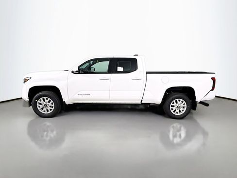 New 2026 Toyota Tacoma SR5 AWD/4WD image 4