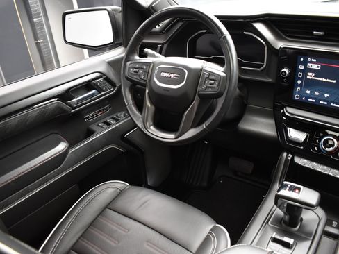 Used 2023 GMC Sierra 1500 AT4X image 23