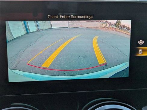 Used 2021 Mercedes-Benz GLB 250 4MATIC image 14