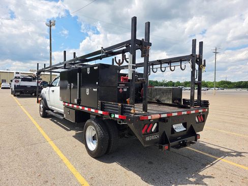 Used 2022 RAM 5500 Tradesman w/ Max Tow Package AWD/4WD image 5