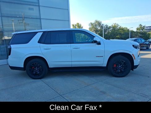 Used 2025 Chevrolet Tahoe RST w/ RST Performance Edition AWD/4WD image 2