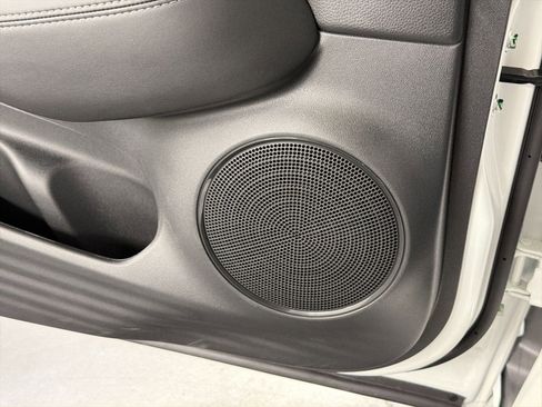 New 2026 Honda HR-V EX-L image 24