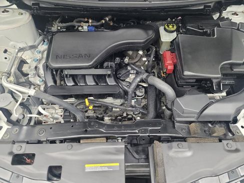 Used 2018 Nissan Rogue Sport S AWD/4WD image 30