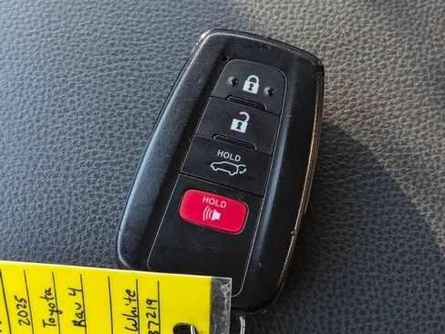 Used 2025 Toyota RAV4 XLE w/ Convenience Package FWD image 28