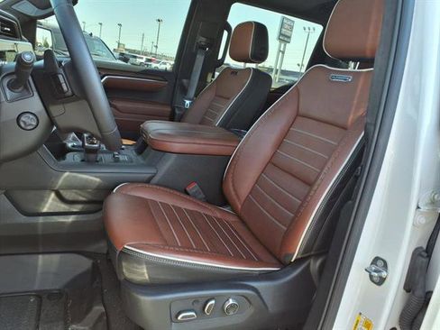 Used 2024 GMC Sierra 1500 Denali Ultimate image 15