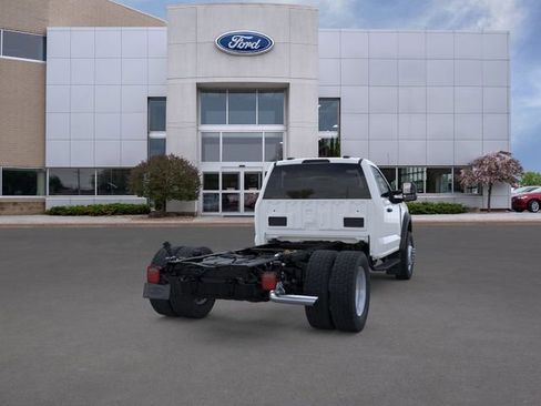 New 2025 Ford F550 4x4 Regular Cab Super Duty image 8