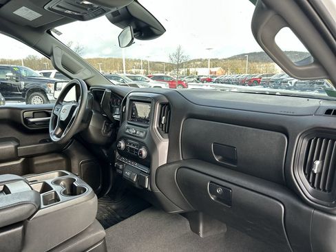 Used 2023 Chevrolet Silverado 1500 Custom image 15