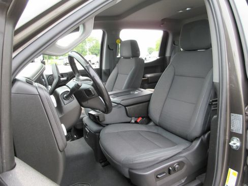Used 2019 GMC Sierra 1500 SLE w/ SLE Value Package AWD/4WD image 19