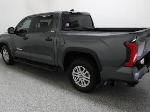 Used 2026 Toyota Tundra SR5 w/ SR5 Convenience Package RWD image 9
