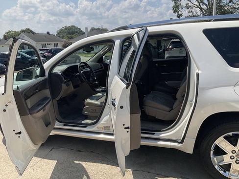 Used 2015 GMC Acadia Denali AWD/4WD image 10