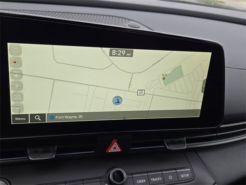 New 2025 Hyundai Elantra SEL image 12