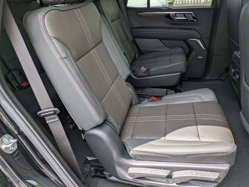 New 2026 Chevrolet Tahoe High Country AWD/4WD image 33