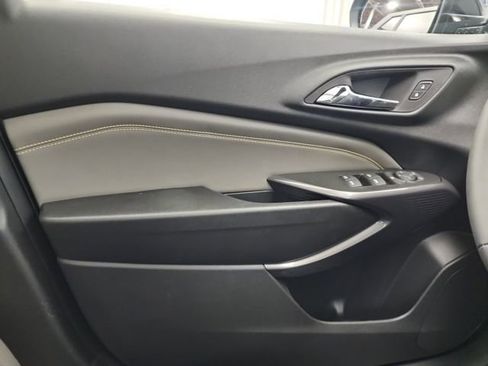 Used 2026 Chevrolet Trax ACTIV w/ Sunroof Package image 15