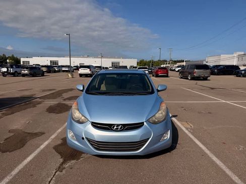 Used 2011 Hyundai Elantra Limited FWD image 1