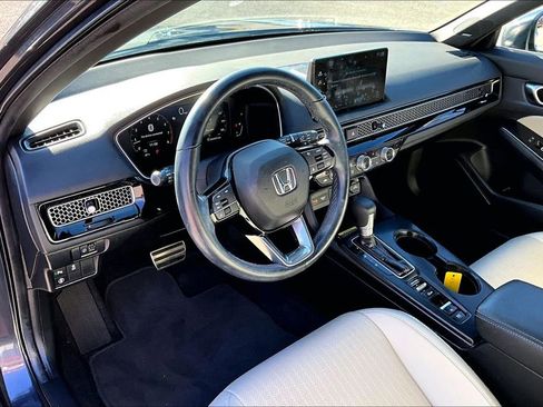 Used 2024 Honda Civic Sport Touring image 17