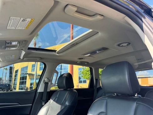 Certified 2022 Kia Telluride S AWD/4WD image 16