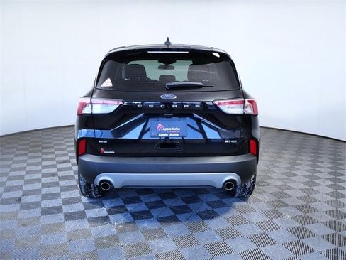 Certified 2022 Ford Escape SE w/ Convenience Package image 7