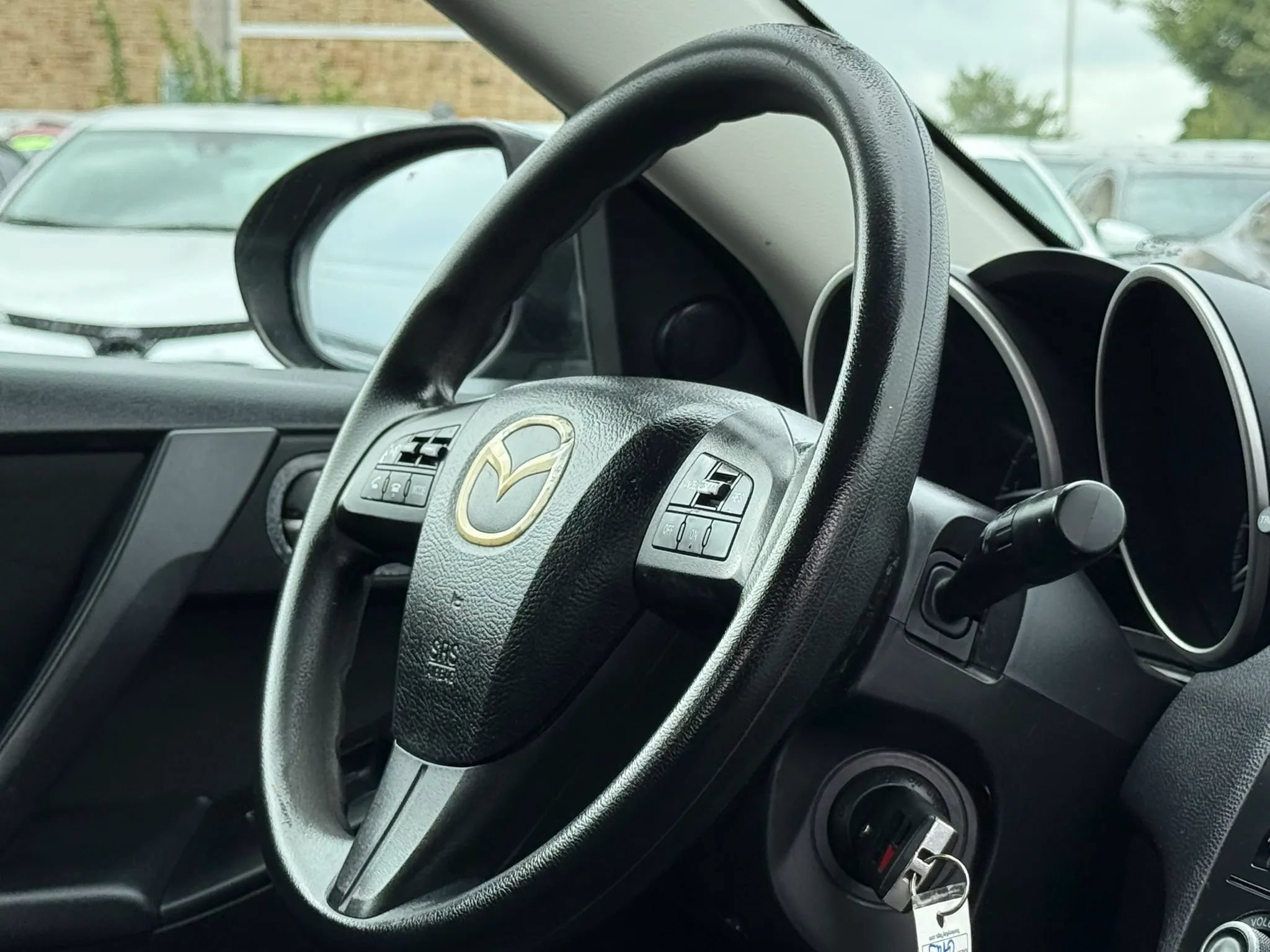 Used 2012 MAZDA MAZDA3 i Touring FWD image 33